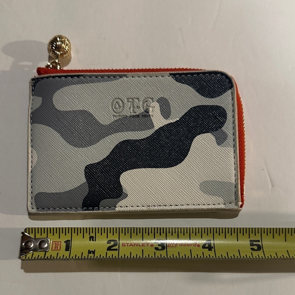 OTG Camouflage Card Case  Holder wi Zipper card slots inside greys white orange - Picture 2 of 5